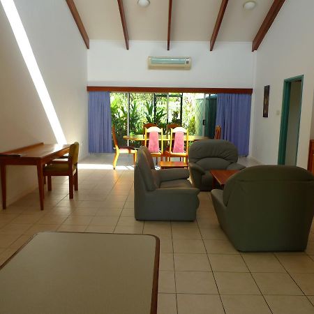 Madang Star International Hotel Kültér fotó