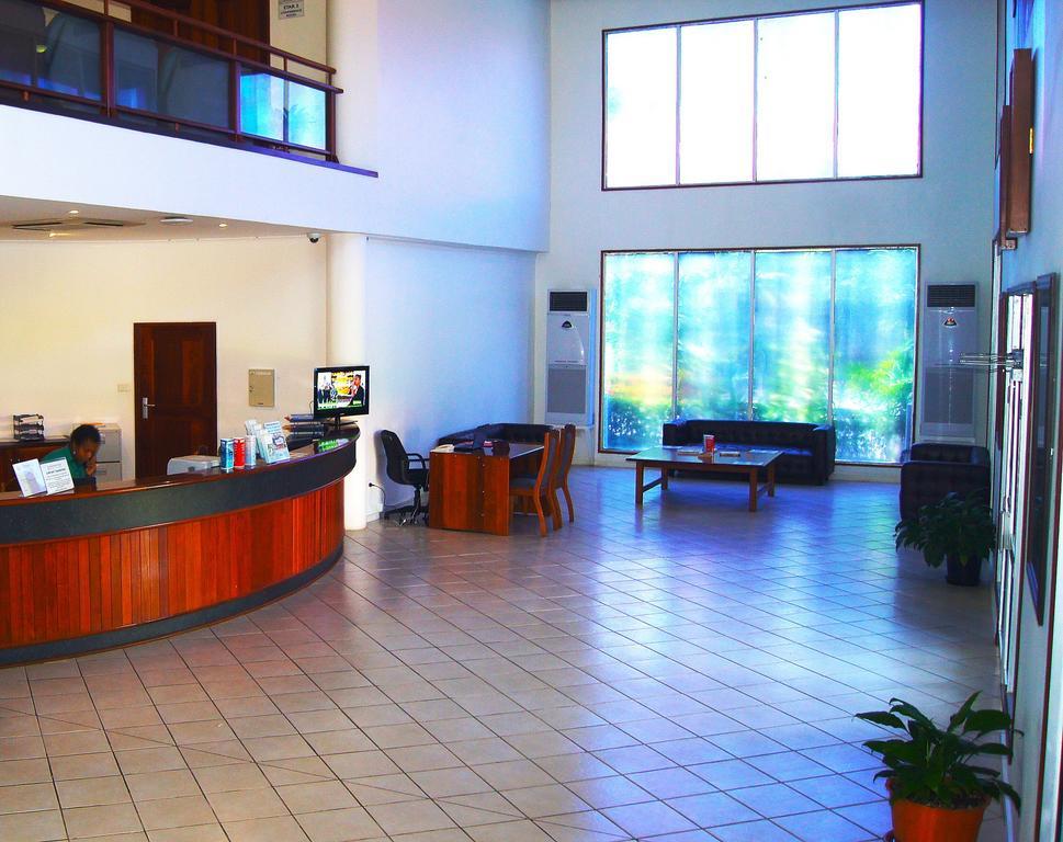 Madang Star International Hotel Kültér fotó