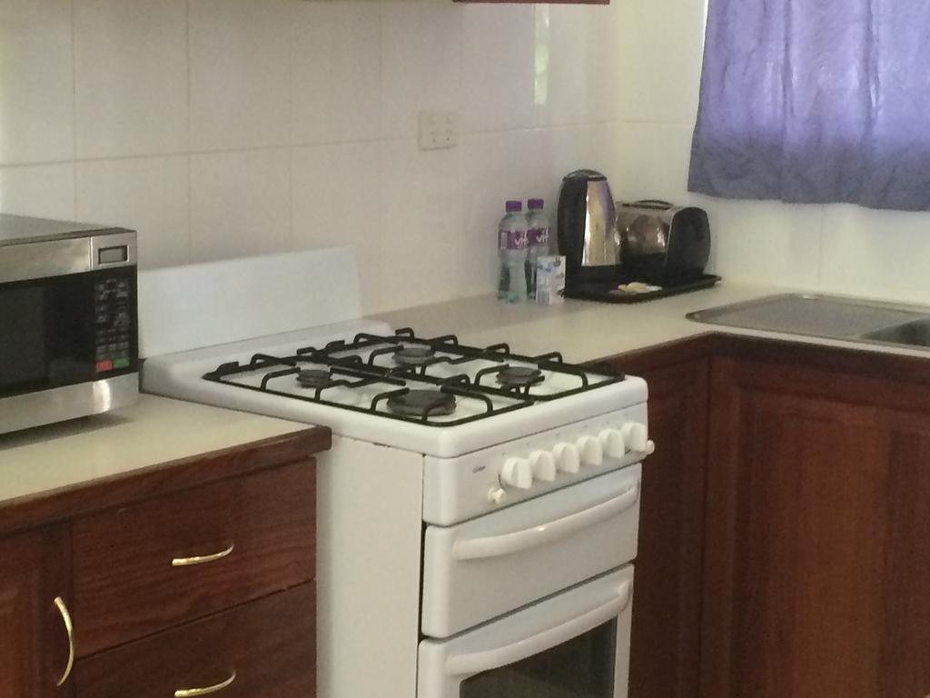 Madang Star International Hotel Kültér fotó