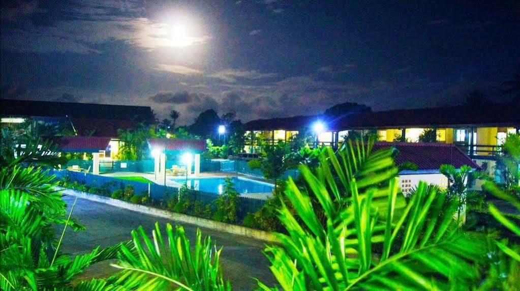 Madang Star International Hotel Kültér fotó